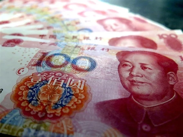 黄仁勋一句话价值600亿美元!Marvell股价暴涨超32% 网红:不敢买光模块就是认知低