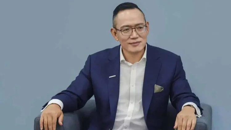 沃尔沃汽车大中华区总裁兼CEO袁小林卸任，由段建军接任