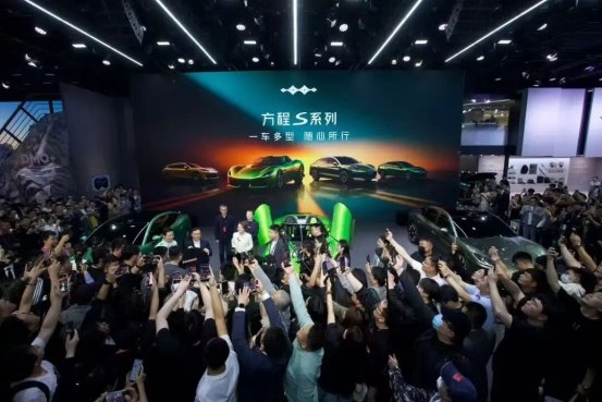 S 系列北京车展引爆全场，速腾聚创数字化激光雷达成智驾亮点 方程豹